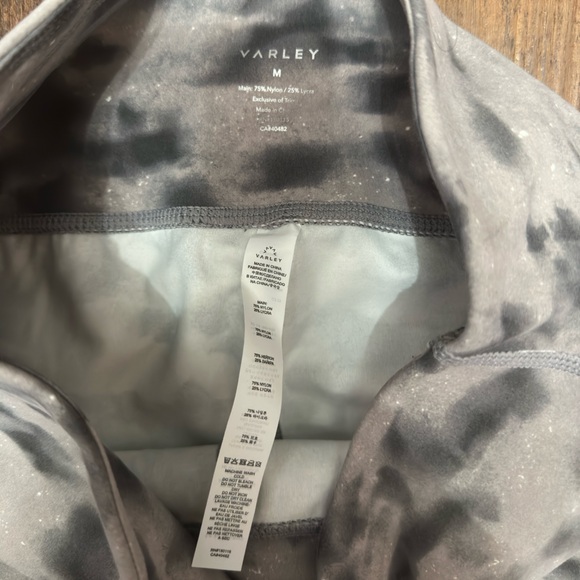 Varley Lets Go High Rise Leggings - Picture 4 of 5